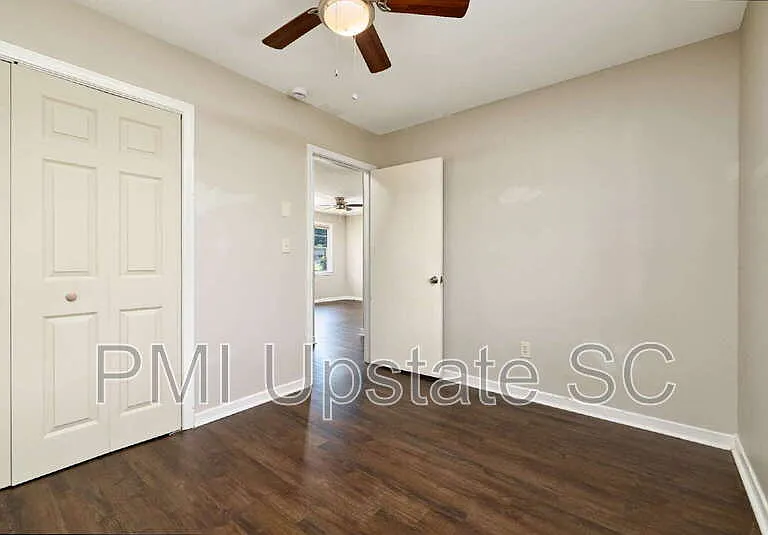 700 Brook St #5 — Photo 7