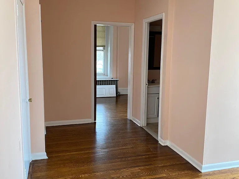 200 N Narberth Ave #1F — Photo 5