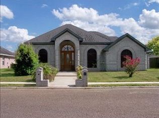 1810 Fair Oaks Dr, Mission, TX 78574