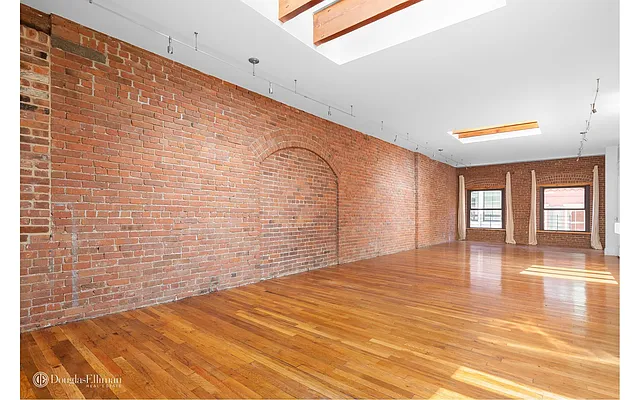 Rented by Douglas Elliman | media 42