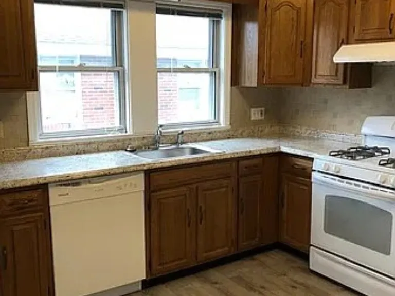 39 Olcott St #39 — Photo 4