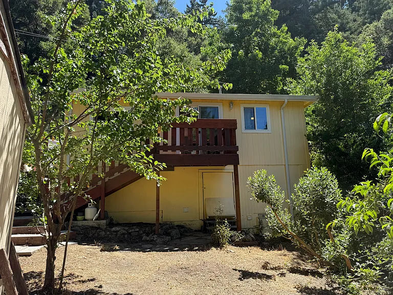 184 Madrona Rd — Photo 17