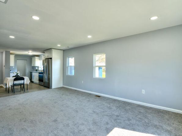 2713 Jefferson St, Gary, IN 46407