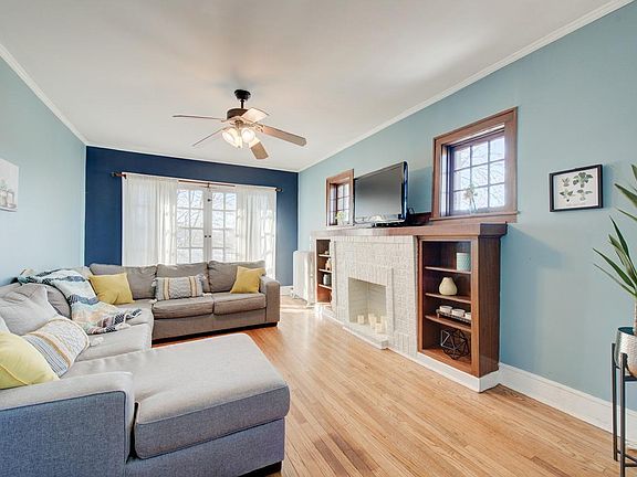4th image of 104 S Scoville Ave APT 2A