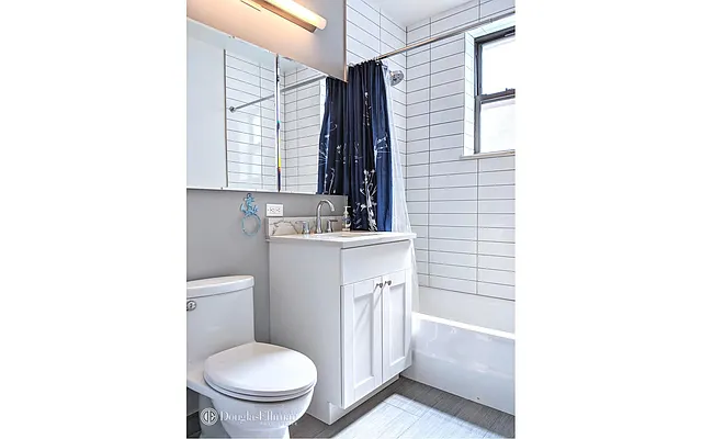 Rented by Douglas Elliman | media 4