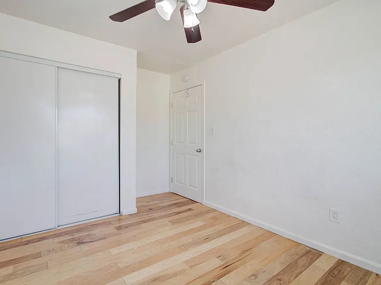 1501 E Roosevelt St #4 — Photo 18