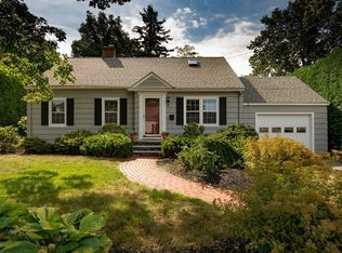 32 Foster Cir, Andover, MA 01810