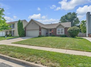 2345 Faircreek Ridge Dr, Fairborn, OH 45324