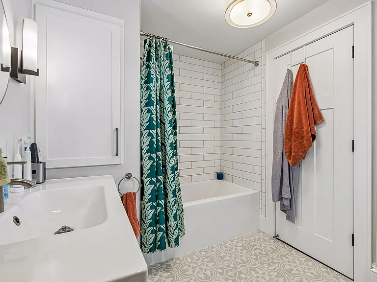4804 Vincent Ave S — Photo 10