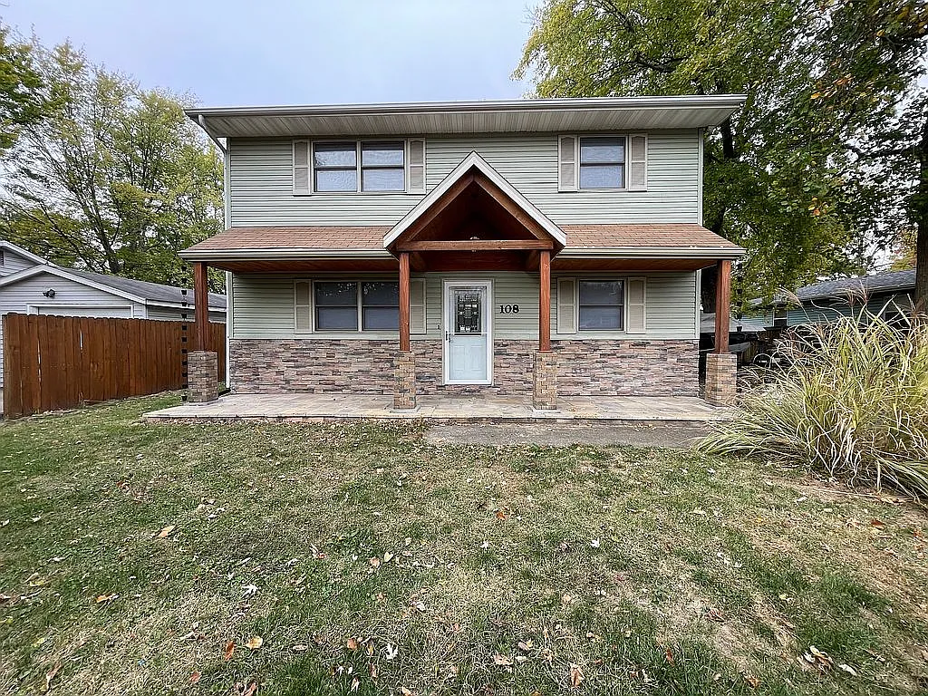 108 W Jackson St photo 1