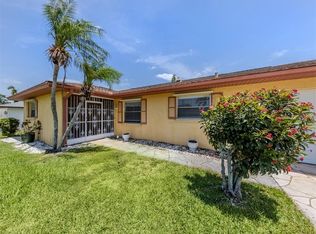 1320 Whispering Ln, Venice, FL 34285