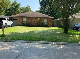142 Janet Dr, Saint Rose, LA 70087