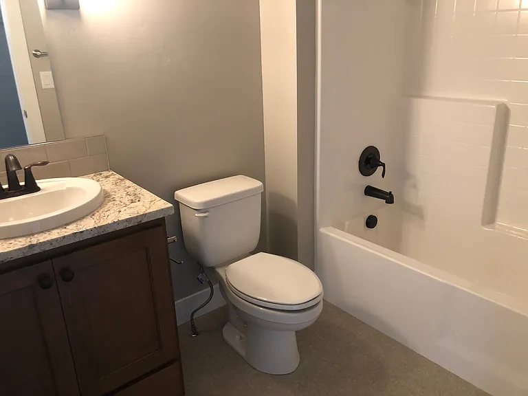1538 S Robert St — Photo 7