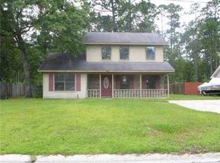 816 Ridgewood Way, Hinesville, GA 31313