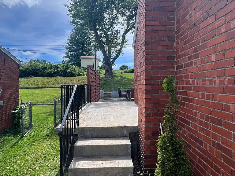 19 Robinhood Rd — Photo 31