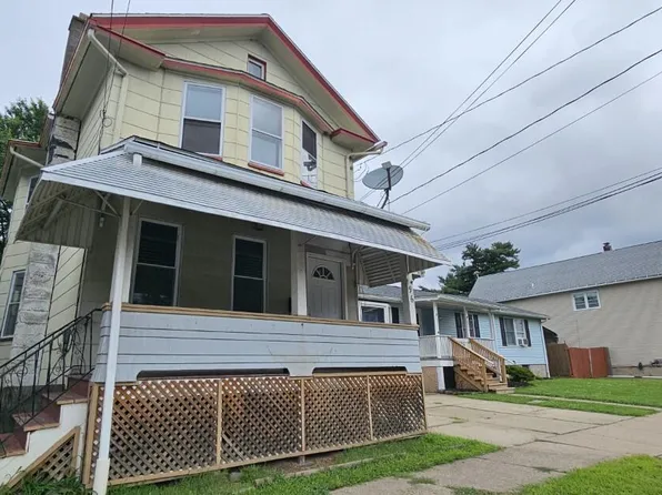 196 Bowman St, Wilkes Barre, PA 18702