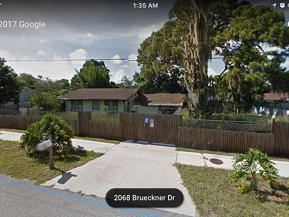 2nd image of 2067 Brueckner Dr