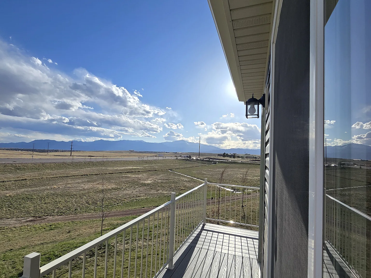 3 bed, 1311 sqft, $2,500 — Photo 3
