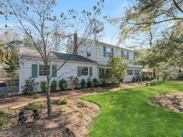 620 W Dale Court Riv, Westwood, NJ 07675
