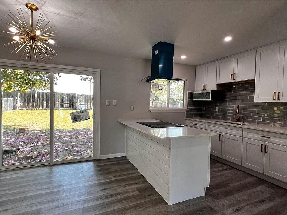 1st image of 7817 Val Verde Dr