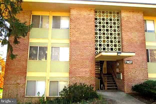 1st image of 7107 Donnell Pl APT D-1