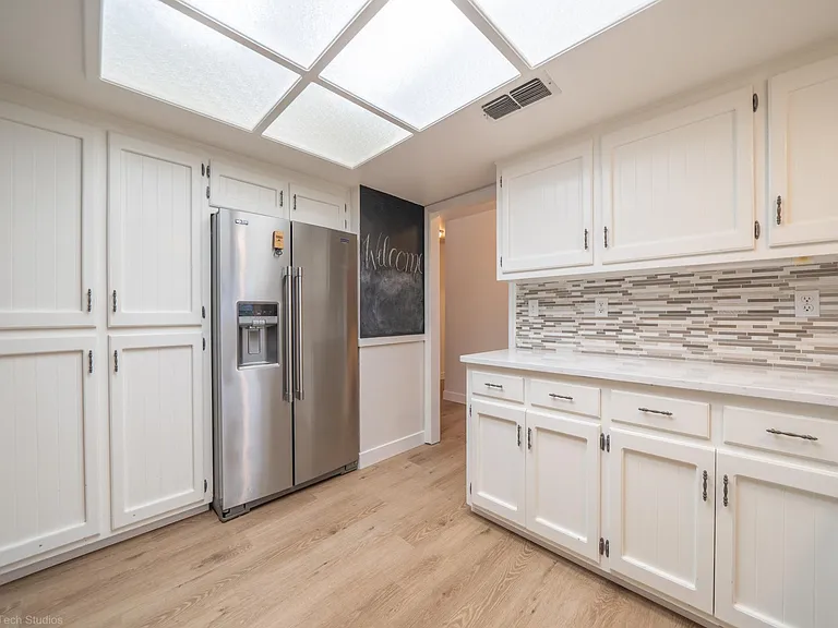 2925 Cove Point Ct — Photo 9