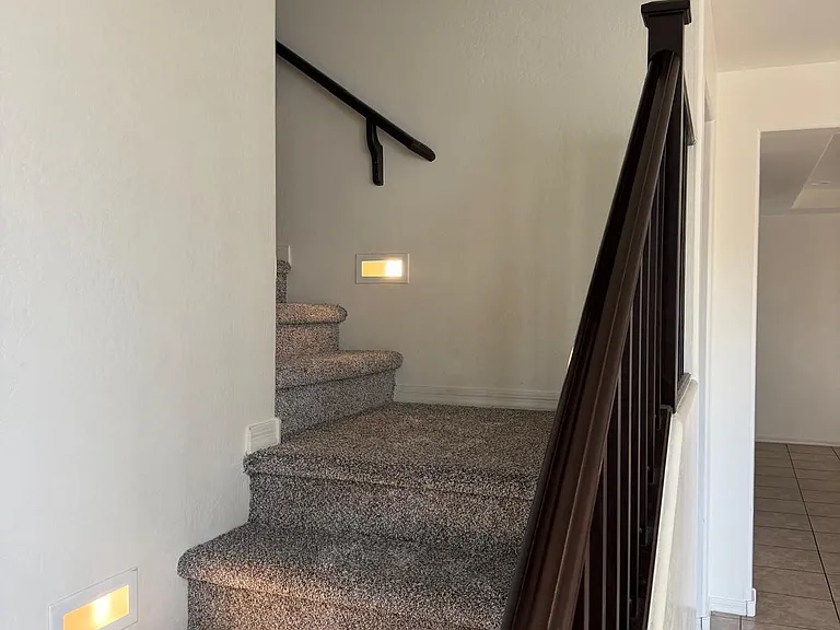 2043 E Lantana Dr — Photo 15