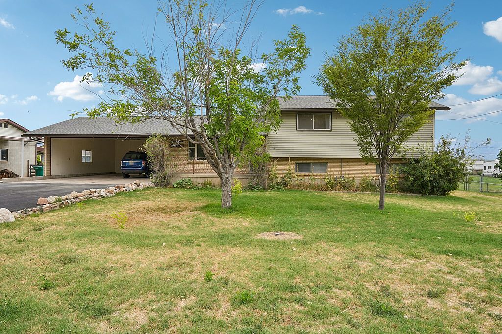 5878 S 5100 W - Property Image