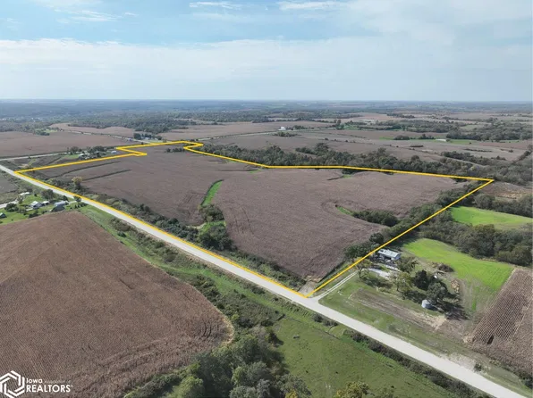 270th St, Sigourney, IA 52591