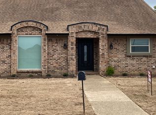 301 Top Hill Dr, Tyler, TX 75703