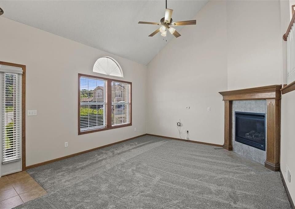 2103 Patti Ln, Greenwood, MO 64034 | MLS #2632398 | Zillow