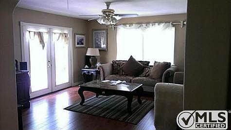 4th image of 4406 Clemson Dr