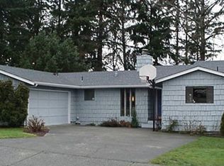 816 36th St, Bellingham, WA 98229