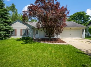 48 Pembrooke Rd, Montgomery, IL 60538