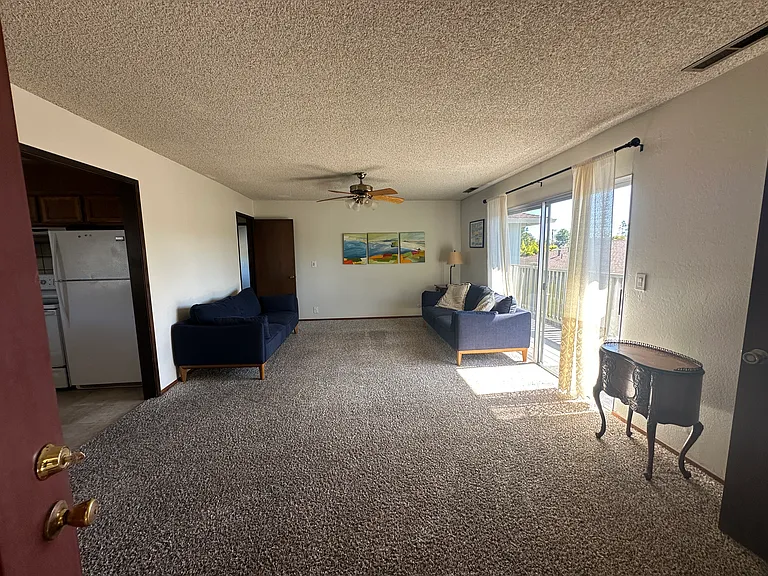 1506 Broadway #C — Photo 7