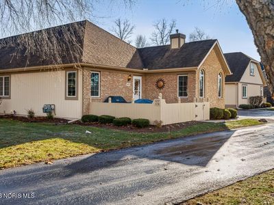 1037 Turnbury Ln, Perrysburg, OH, 43551