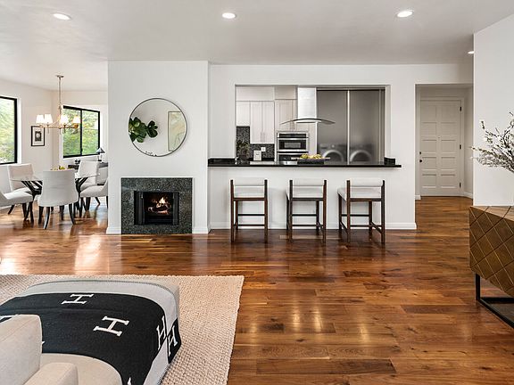 3rd image of 8568 Burton Way APT 304