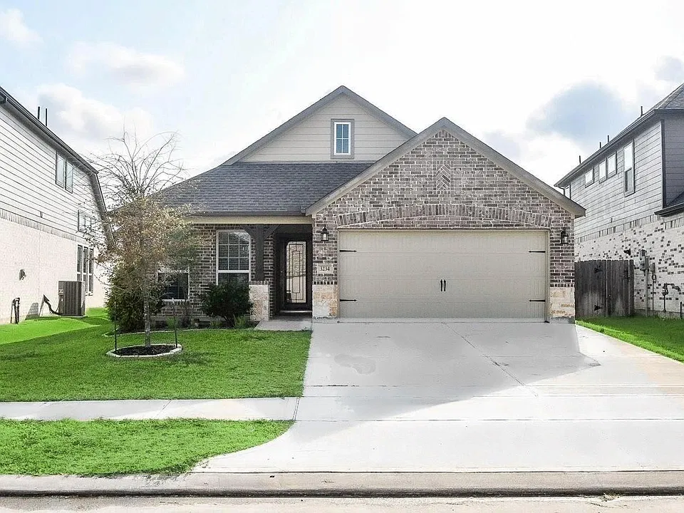 3234 Dawn Redwood Ln