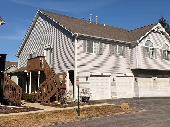 136 Village Creek Dr #136, Lake In The Hills, IL 60156