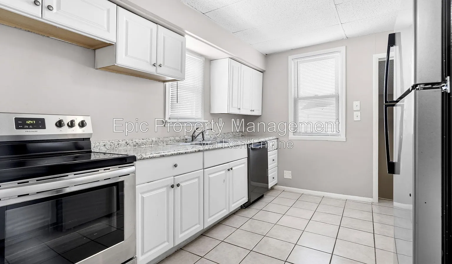 3 bed, 1.0 bath, $1,545 — Photo 2