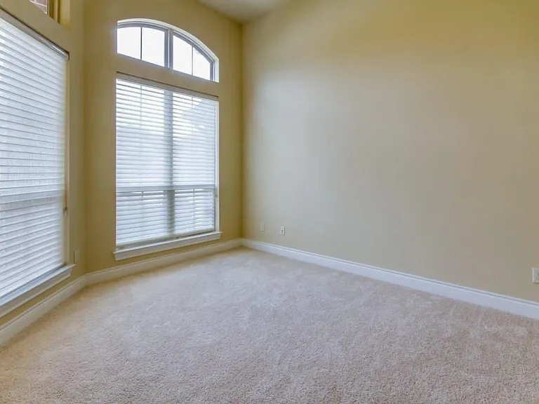 29131 Erica Lee Ct — Photo 18