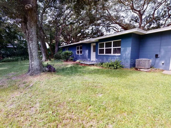1365 Seminole Rd, Atlantic Beach, FL 32233