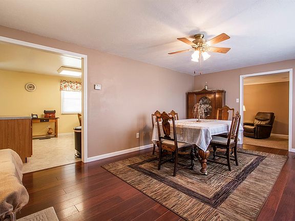 2nd image of 17797 Lexington Dr