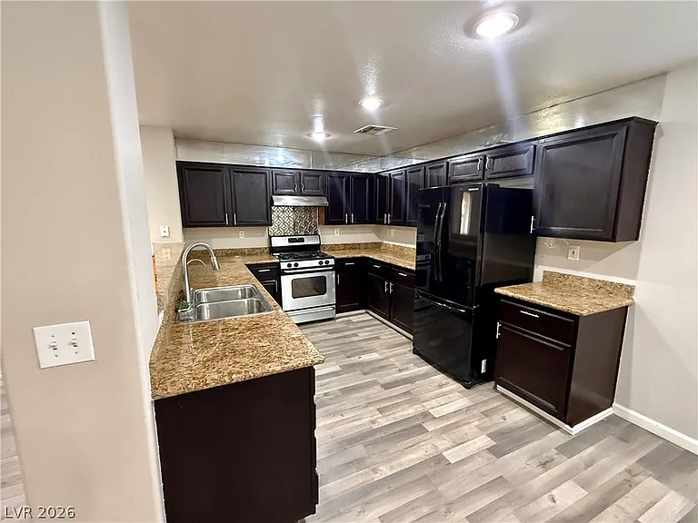 5980 Mahogany Mountain Dr — Photo 10