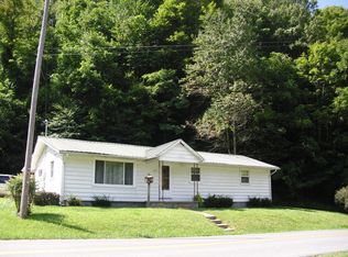 554 Cleghorn Valley Rd, Marion, VA 24354
