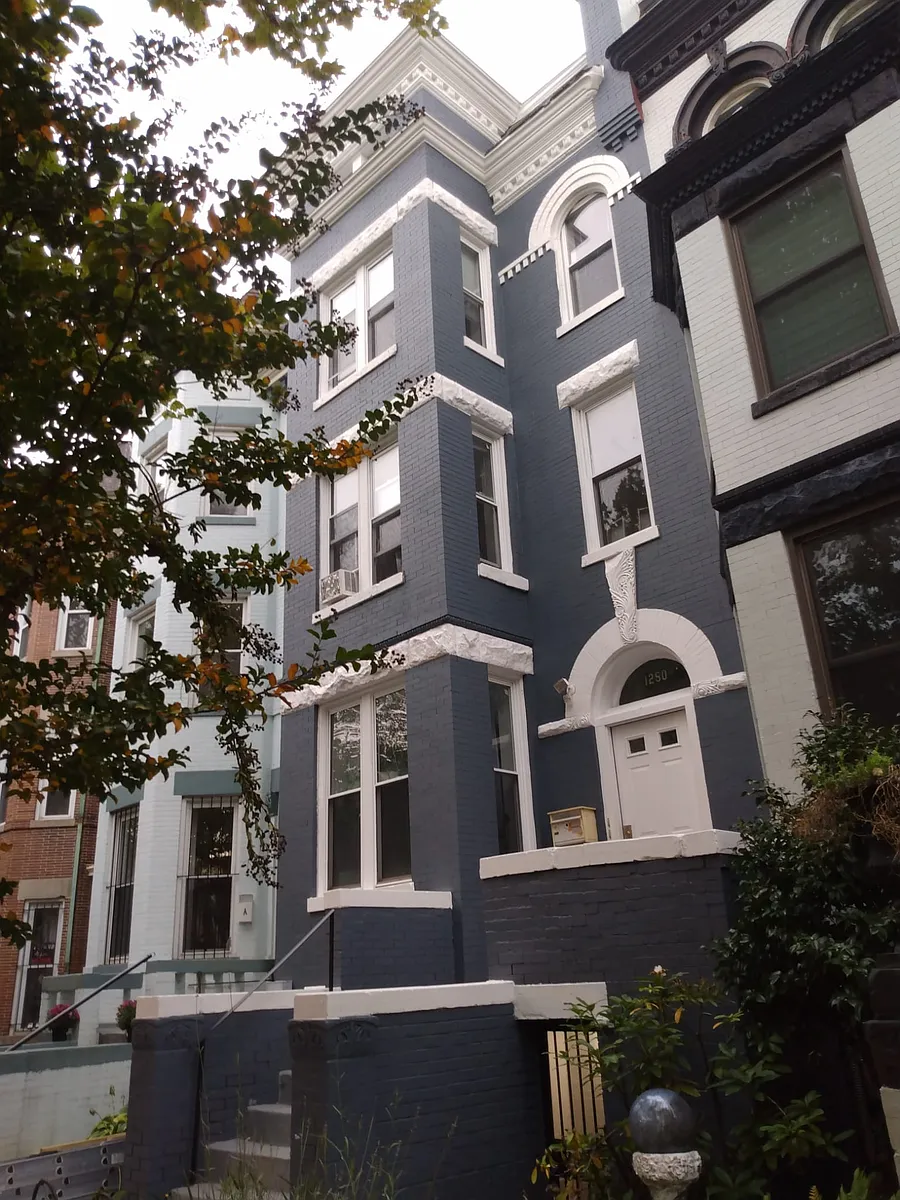 Building Photo - 1250 Columbia Rd NW #PENTHOUSE