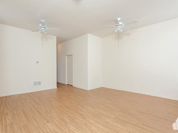 5th image of 1728 N Orchard St #1326