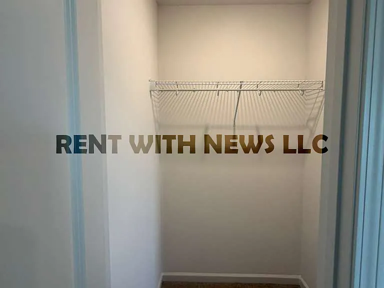 110 Prairie St — Photo 28