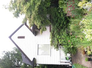 7538 19th Ave NE, Seattle, WA 98115