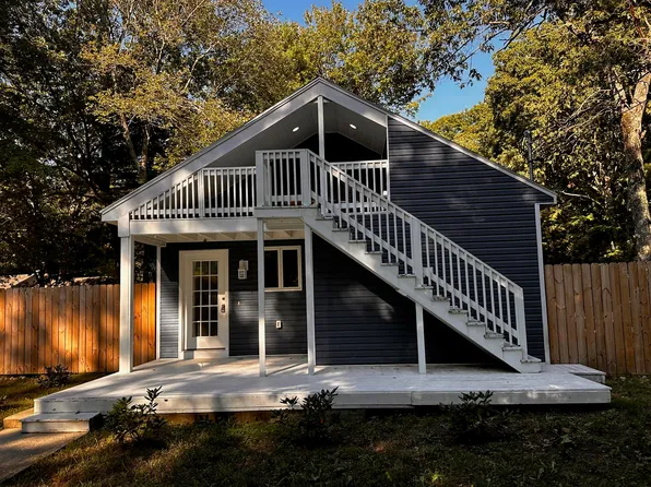 7 Wentworth Street, Lyman, ME 04002